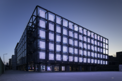 化工大学副校长、梁永图等出席勾当